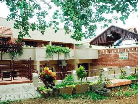 Tulips Homestay Mysore Eksteriør billede